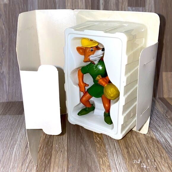 Walt Disney Disney Robin Hood vintage display figurine Disneyland - Picture 4 of 8